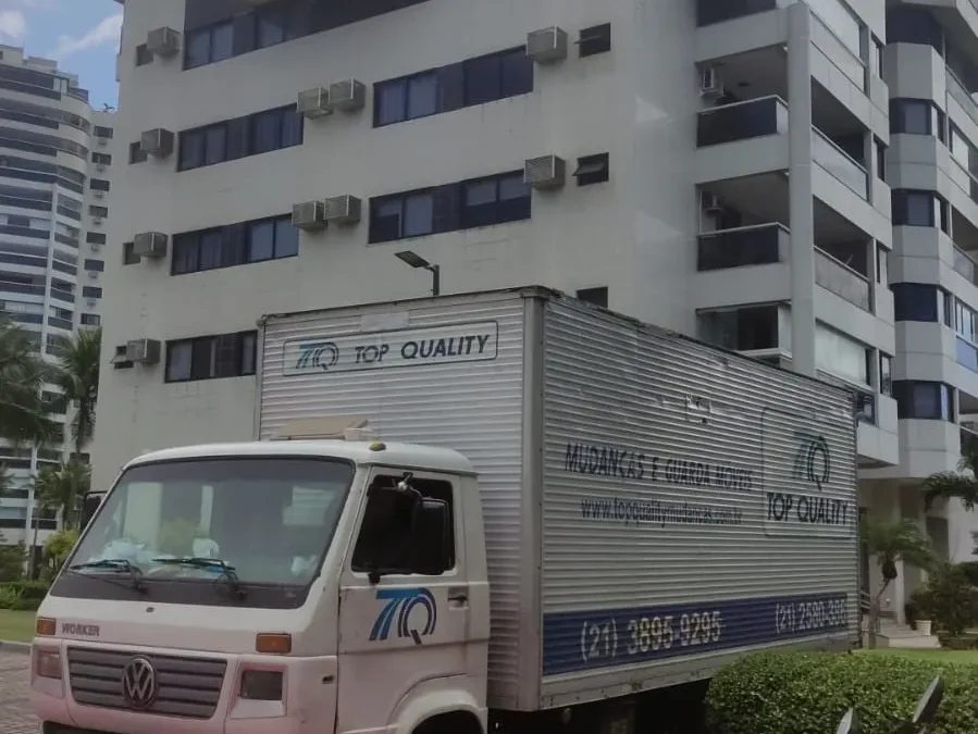 Mudanças RJ: cuidados importantes no transporte de móveis grandes e pesados